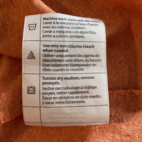 Carhart for Women Orange V-neck Soft Minimalist Pullover T-shirt 4789 - Picture 7 of 7